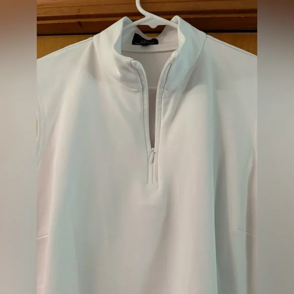 Sailor Sailor White Sleeveless quarter zip Top - Picture 3 of 5